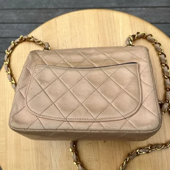 Chanel Classic Quilted Lambskin Leather Bag - Picture 13 of 16